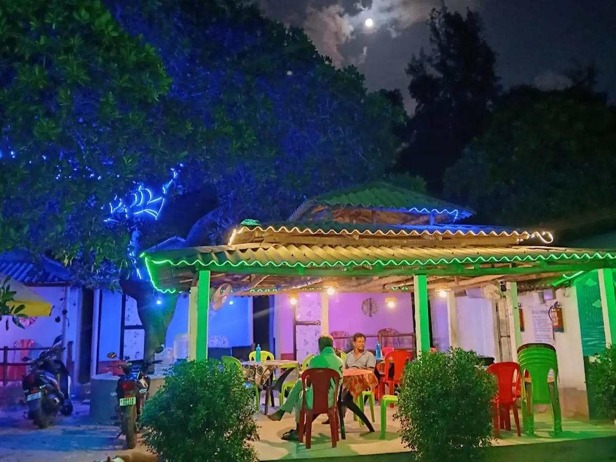 Where to stay at Dublagadi & Bagda Beach
