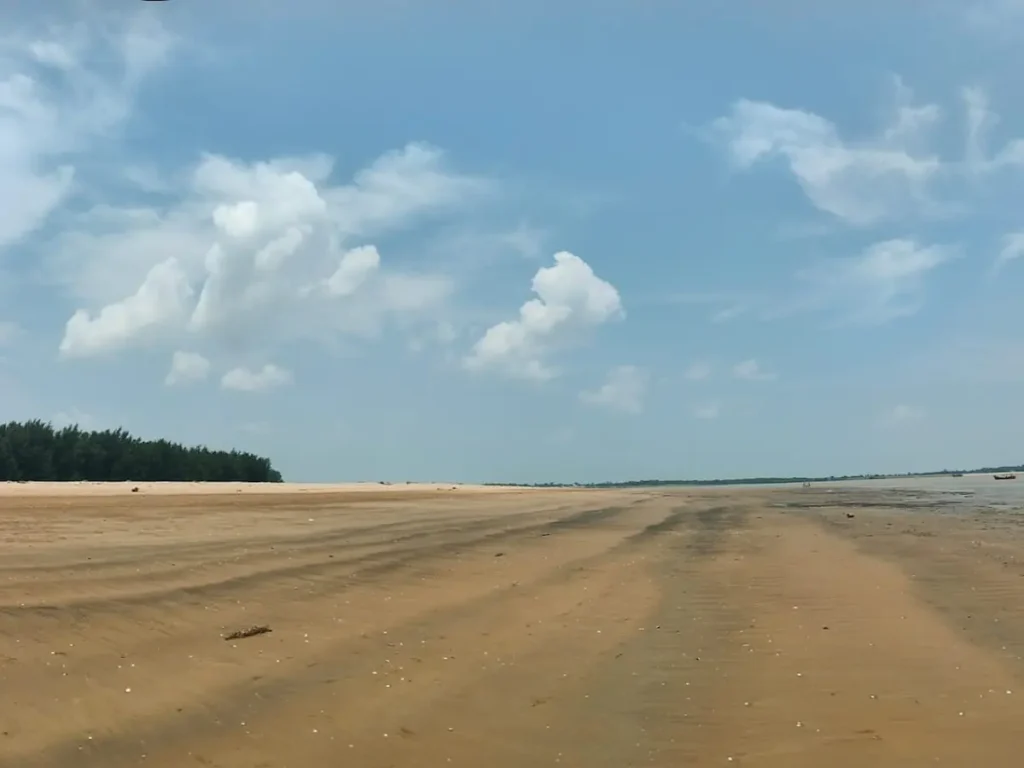Things to do at Dublagadi & Bagda Beach