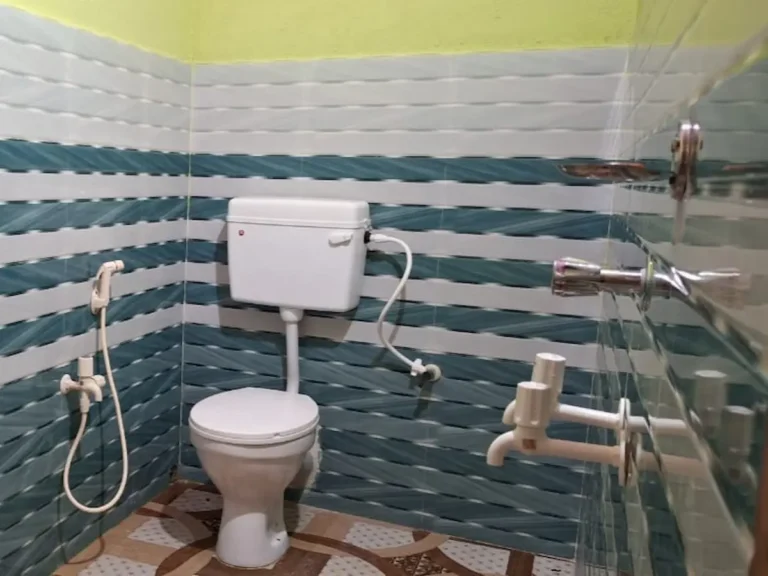 Washroom inside a cottage at Seashore Beach Camp